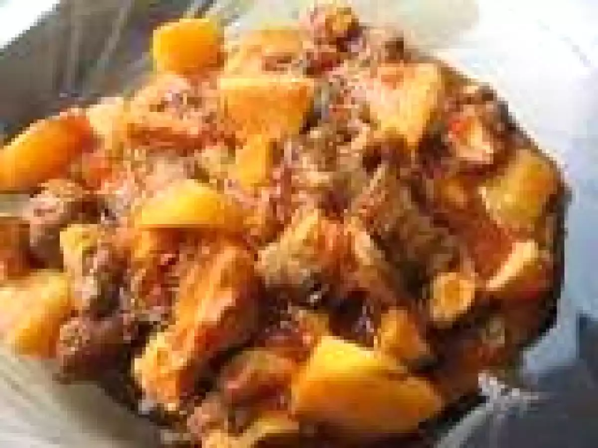 PAPRICAS DE CIUPERCI CU PUI SI CARTOFI