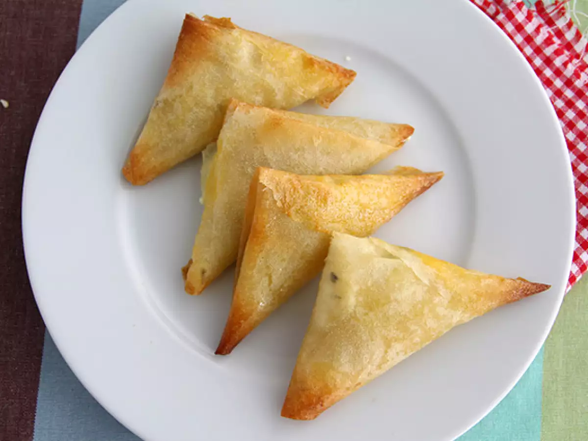 Rețetă Samosas cu feta