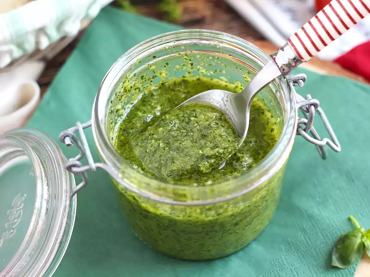 Rețetă Pesto verde - pesto alla genovese
