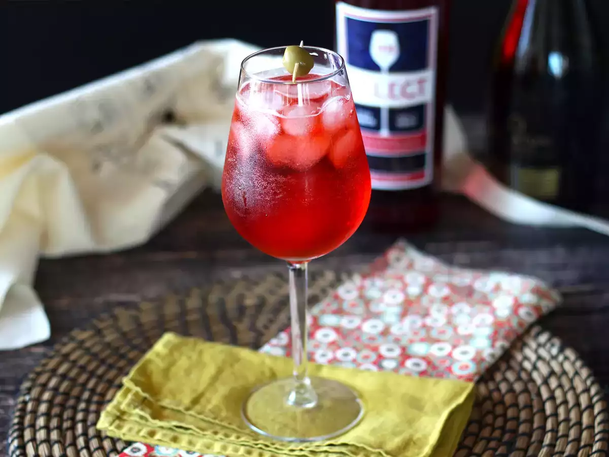 Rețetă Spritz venețian, adevărata rețetă preparată cu select