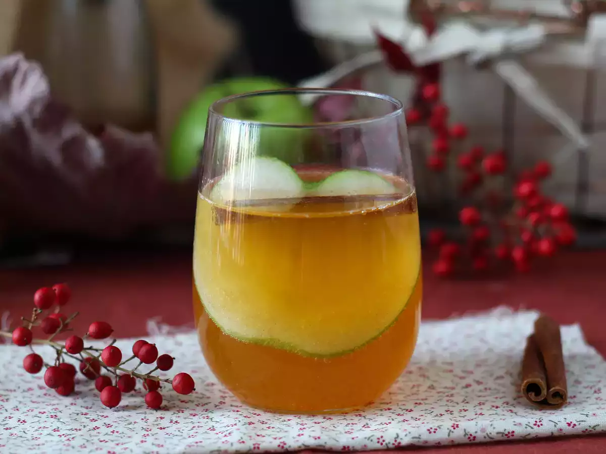 Rețetă Pumpkin spritz, cocktailul picant cu sirop de dovleac!