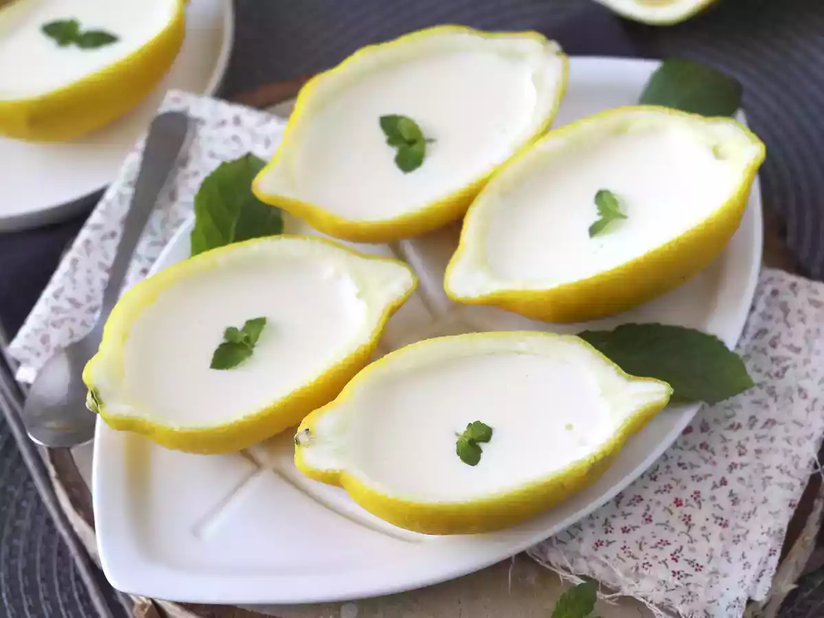 Rețetă Lemon posset, desertul fără coacere cu lămâie pe care îl vei adora