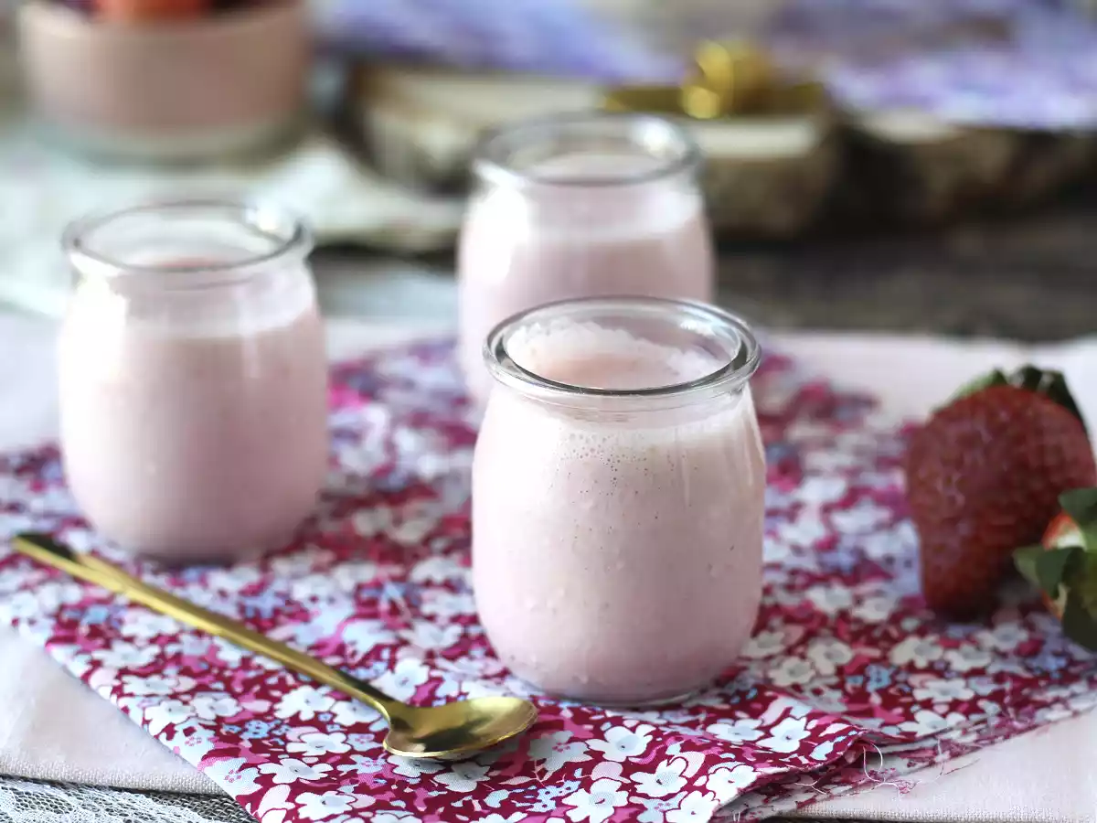 Rețetă Petit suisse sănătos, cremos și bogat în proteine