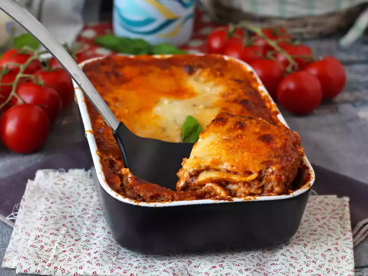 Rețetă Lasagna bolognese: rețeta pe care toată lumea o adoră!