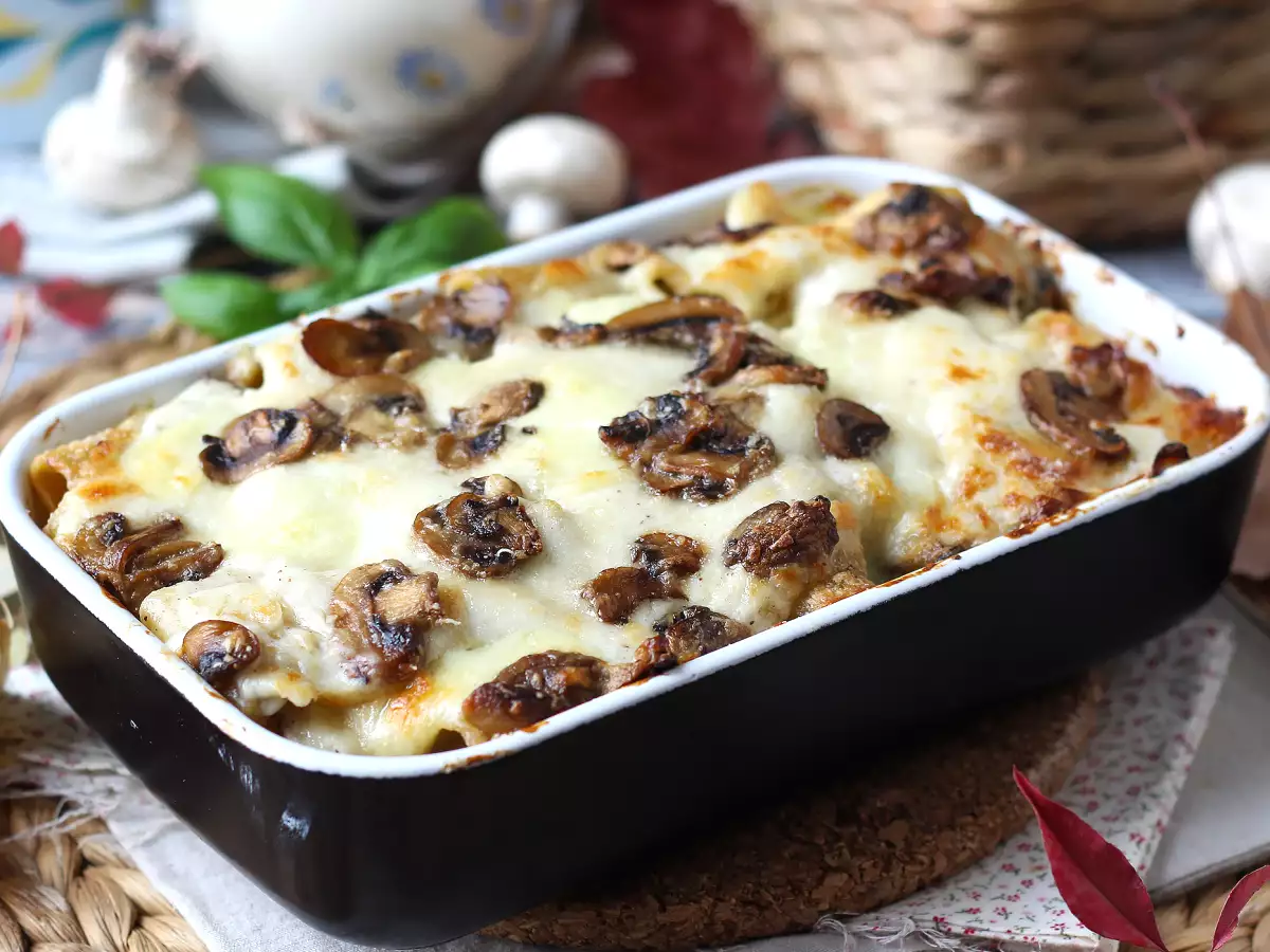 Rețetă Pasta al forno ai funghi: rețeta perfectă, cremoasă, pentru toamnă