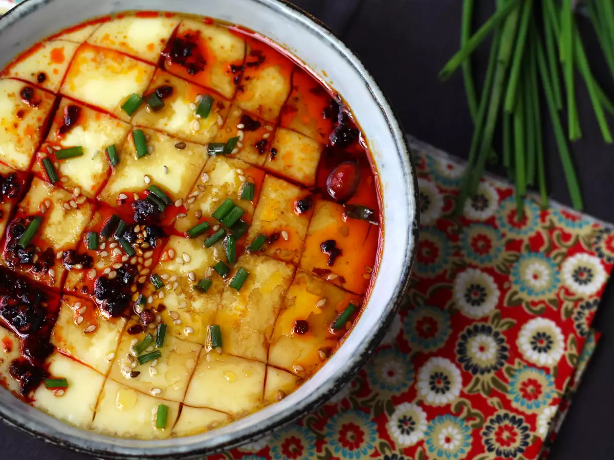 Rețetă Ouă chinezești la abur: rețeta chineză pentru ouă mătăsoase aburite, cu doar două ingrediente!