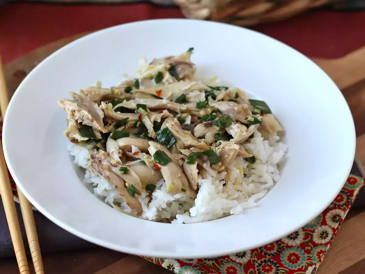Rețetă Pui chinezesc la abur cu ghimbir- extrem de fraged și aromat