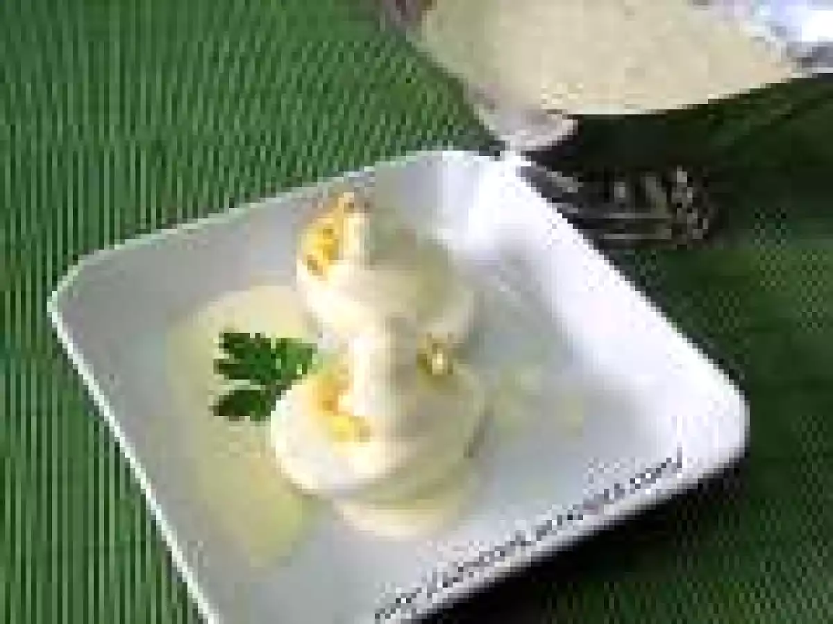 OUA UMPLUTE CU SUNCA