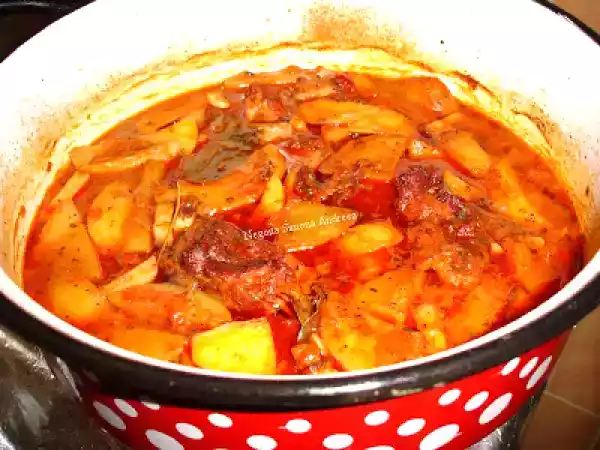 Rețetă Mancare de cartofi cu afumatura