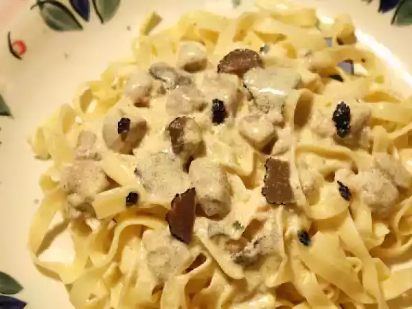 Rețetă Tagliatelle cu trufe si foie gras