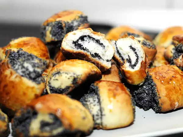 Rețetă Rulouri dulci cu mac