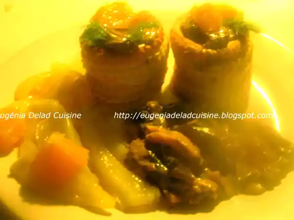 Rețetă Vol- au- vent cu somon fumée in sos de homar cu coniac si salata