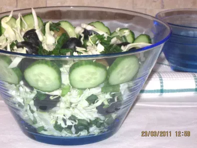 Rețetă Salata de varza alba cu castraveti