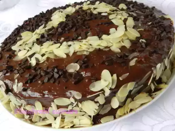 Rețetă Tort cu cremă nutella