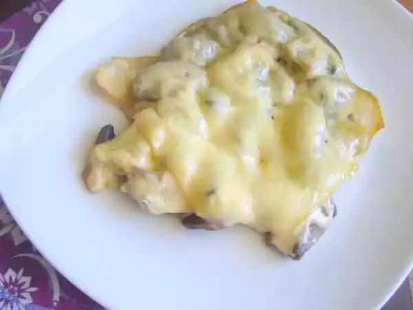 Rețetă Ciuperci gratinate cu cascaval afumat