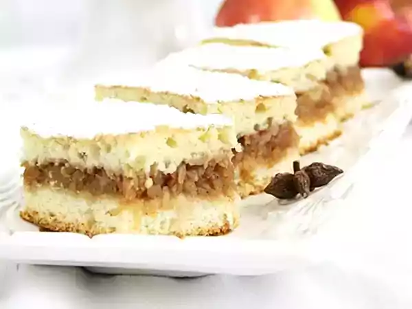 Rețetă Prajitura cu mere turnata