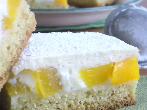 Rețetă Prajitura cu branza si piersici