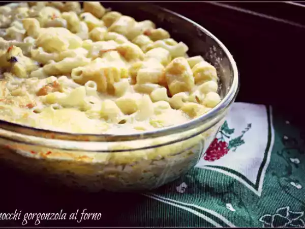 Rețetă Gnocchi con gorgonzola al forno