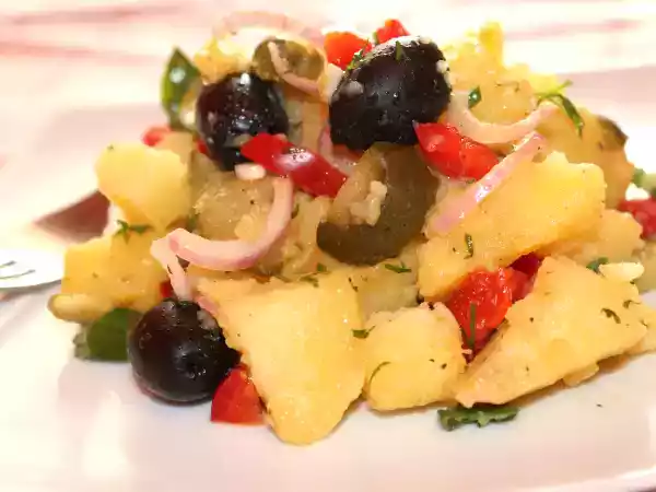 Rețetă Salata orientala (reteta video)