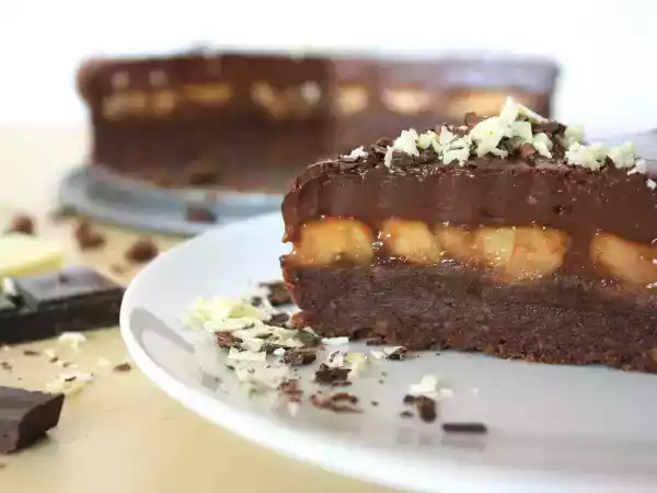 Rețetă Tort de ciocolata si banane fara coacere