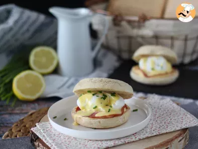 Rețetă Ouă benedict: rețeta perfectă pentru micul dejun!