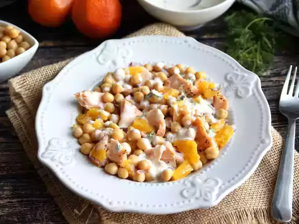 Rețetă Salată de somon, năut și portocale