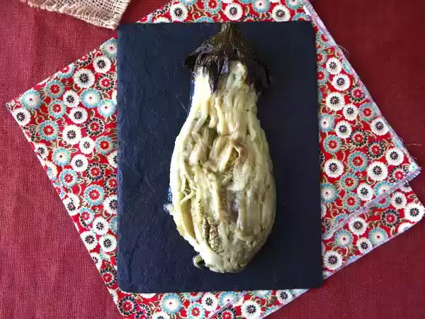 Rețetă Cum se coc și se descojesc ușor vinetele în air fryer?