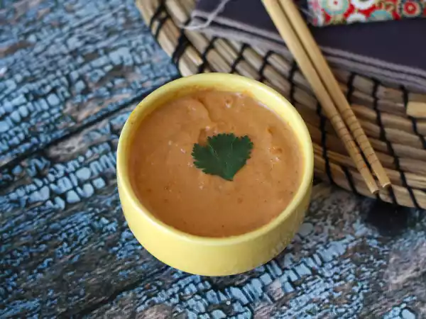 Rețetă Super reconfortant - sos satay de arahide