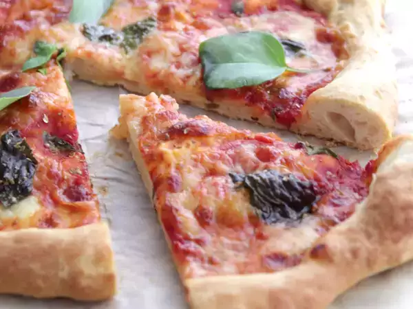 Rețetă Pizza margherita ca in italia