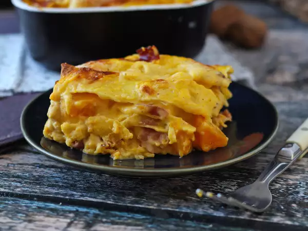 Rețetă Lasagna cu dovleac, speck și nuci cremoase și crocante