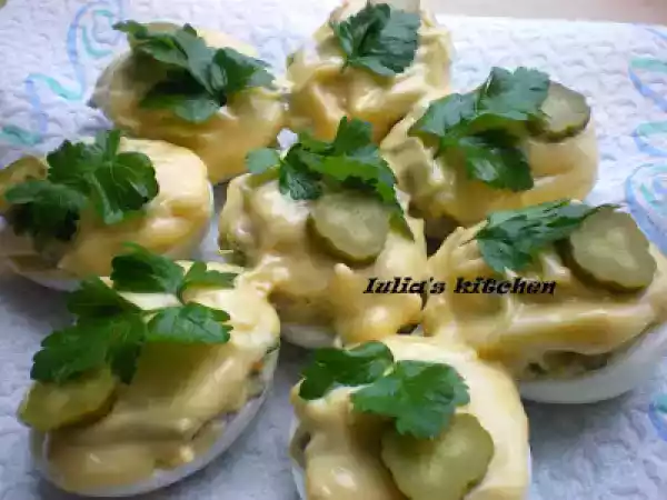 Rețetă Oua umplute cu ciuperci