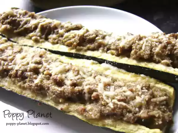 Rețetă Dovlecei umpluti cu feta si nuci