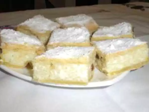 Rețetă Prajitura cu branza si taitei