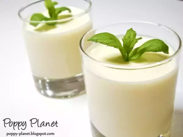 Rețetă Mousse de ciocolata alba si menta