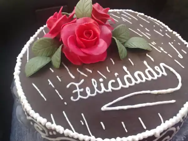 Rețetă Tort cu crema tiramisu si blat pandispan