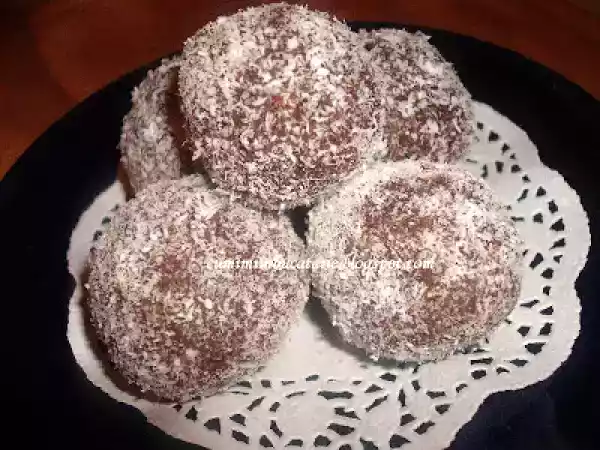 Rețetă Bomboane din biscuiti
