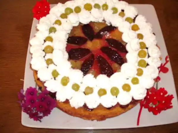 Rețetă Prajitura insiropata cu fructe