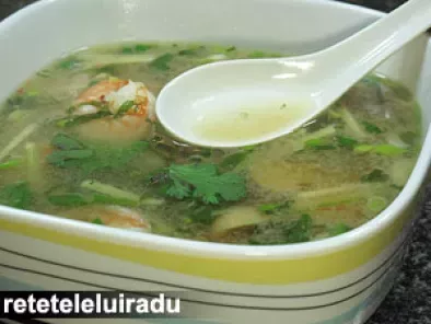 Rețetă Tom yum goong supa de creveti iute-acrisoara