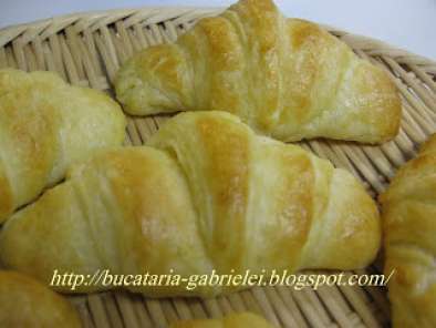 Rețetă Croissant (cornuri frantuzesti)