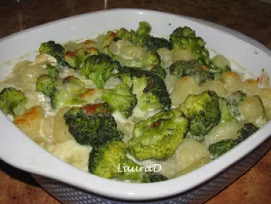 Rețetă Gnocchi cu broccoli si branza albastra