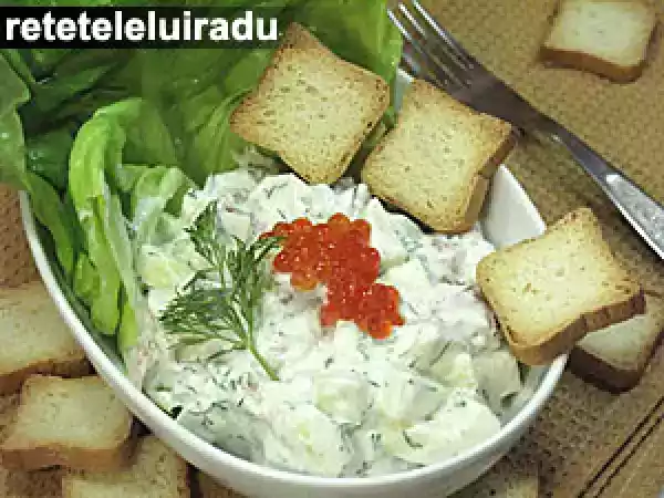 Rețetă Salata de mere cu somon afumat