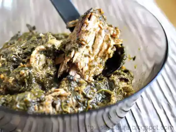 Rețetă Spanac cu carne de miel