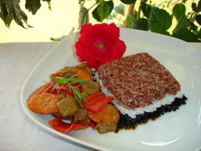 Rețetă Vita cu sos thai red si orez arlechino