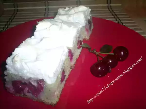 Rețetă Prajitura cu visine si bezea