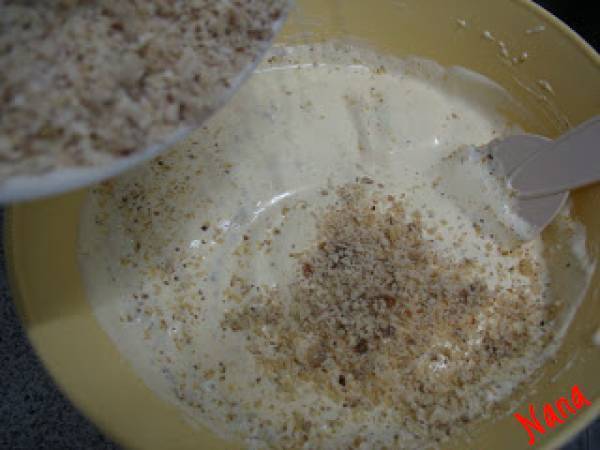 PRAJITURA SNIKERS - Preparare etapa 1