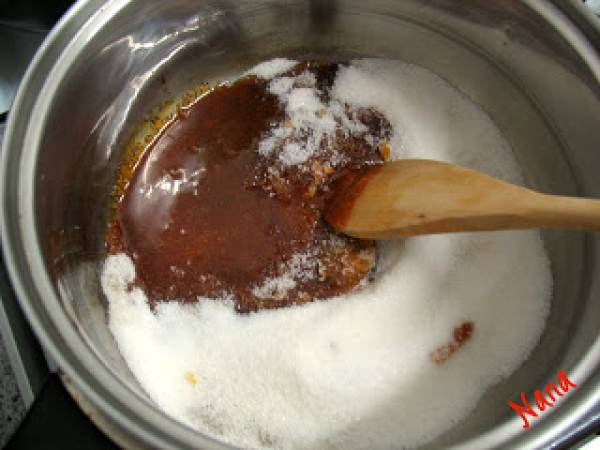 PRAJITURA SNIKERS - Preparare etapa 2