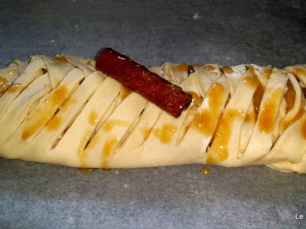 Ștrudel cosiță cu mere si pere - Preparare etapa 5