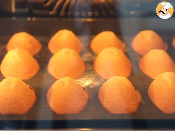 Madeleines simple - Preparare etapa 4