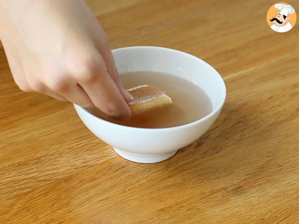 Verrine tiramisu cu capsune - Preparare etapa 3