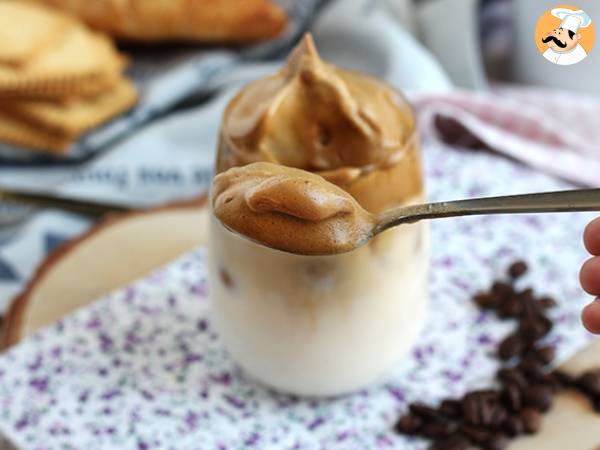 Cafea Dalgona - Preparare etapa 3